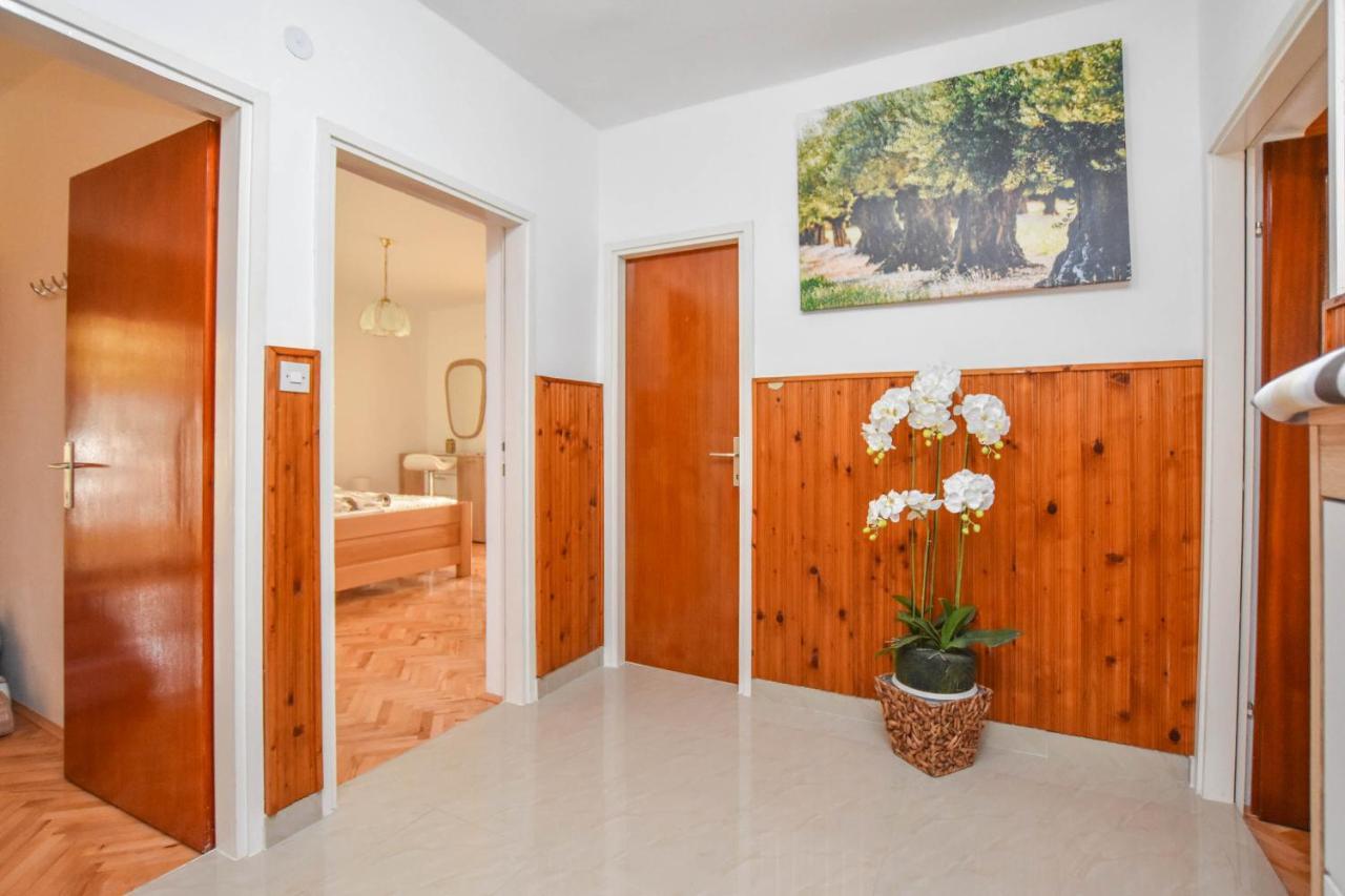 Apartments Dandelion Биоград на Мору Екстериор снимка