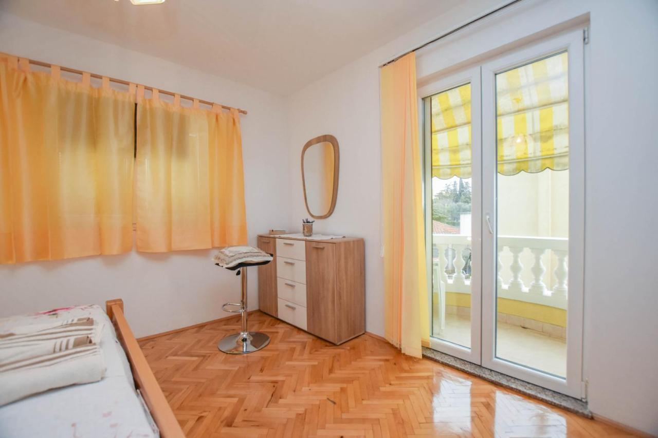 Apartments Dandelion Биоград на Мору Екстериор снимка