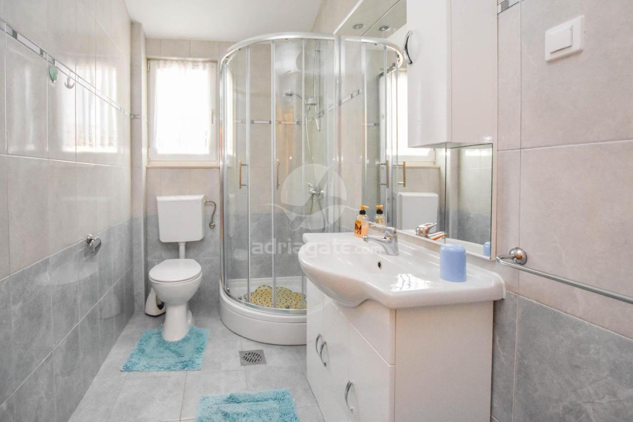 Apartments Dandelion Биоград на Мору Екстериор снимка