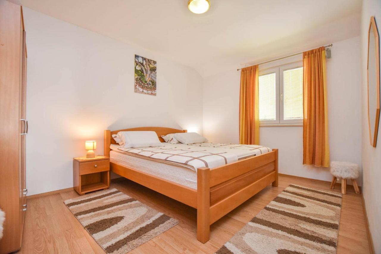 Apartments Dandelion Биоград на Мору Екстериор снимка